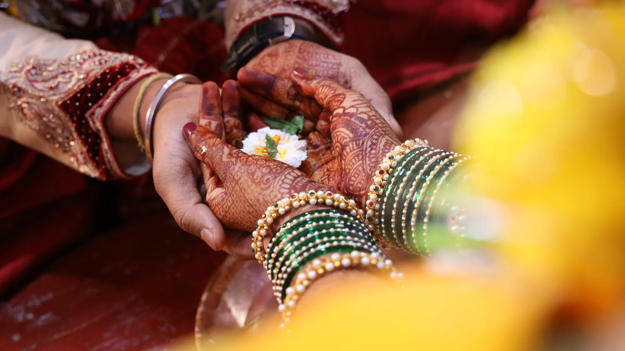 How to Manage and Reduce Wedding Stress: Tips from the Pros